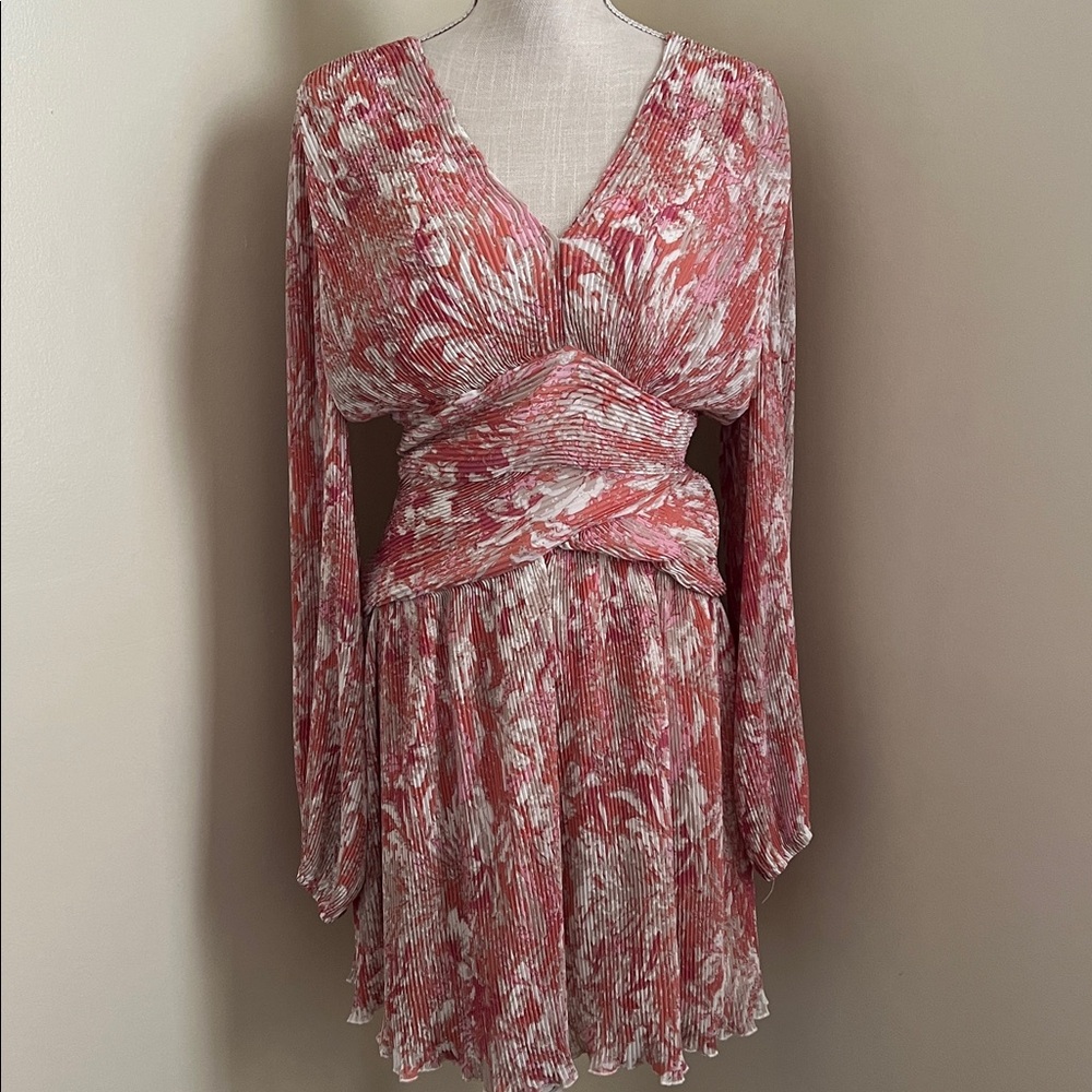 Astr The Label Pink Long Sleeve Mini Dress - Picture 8 of 17